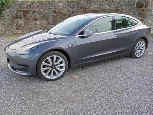 tesla-model-3-standard-range-2020-eletrico