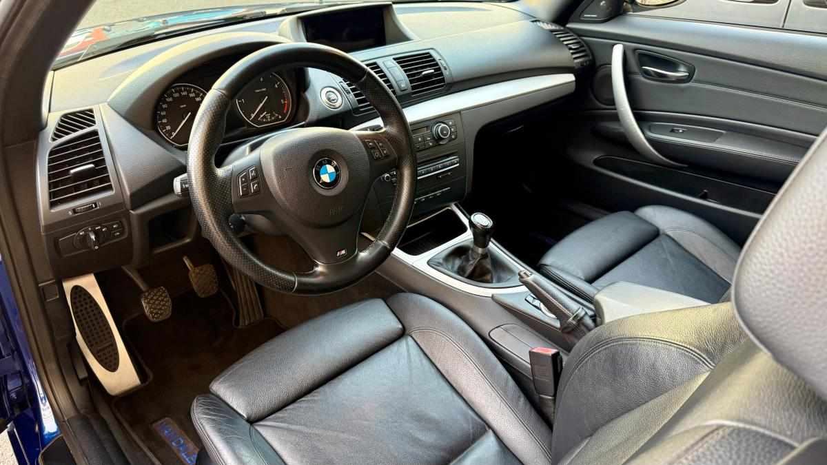 bmw-serie-1-120d-2011-diesel-1995cc