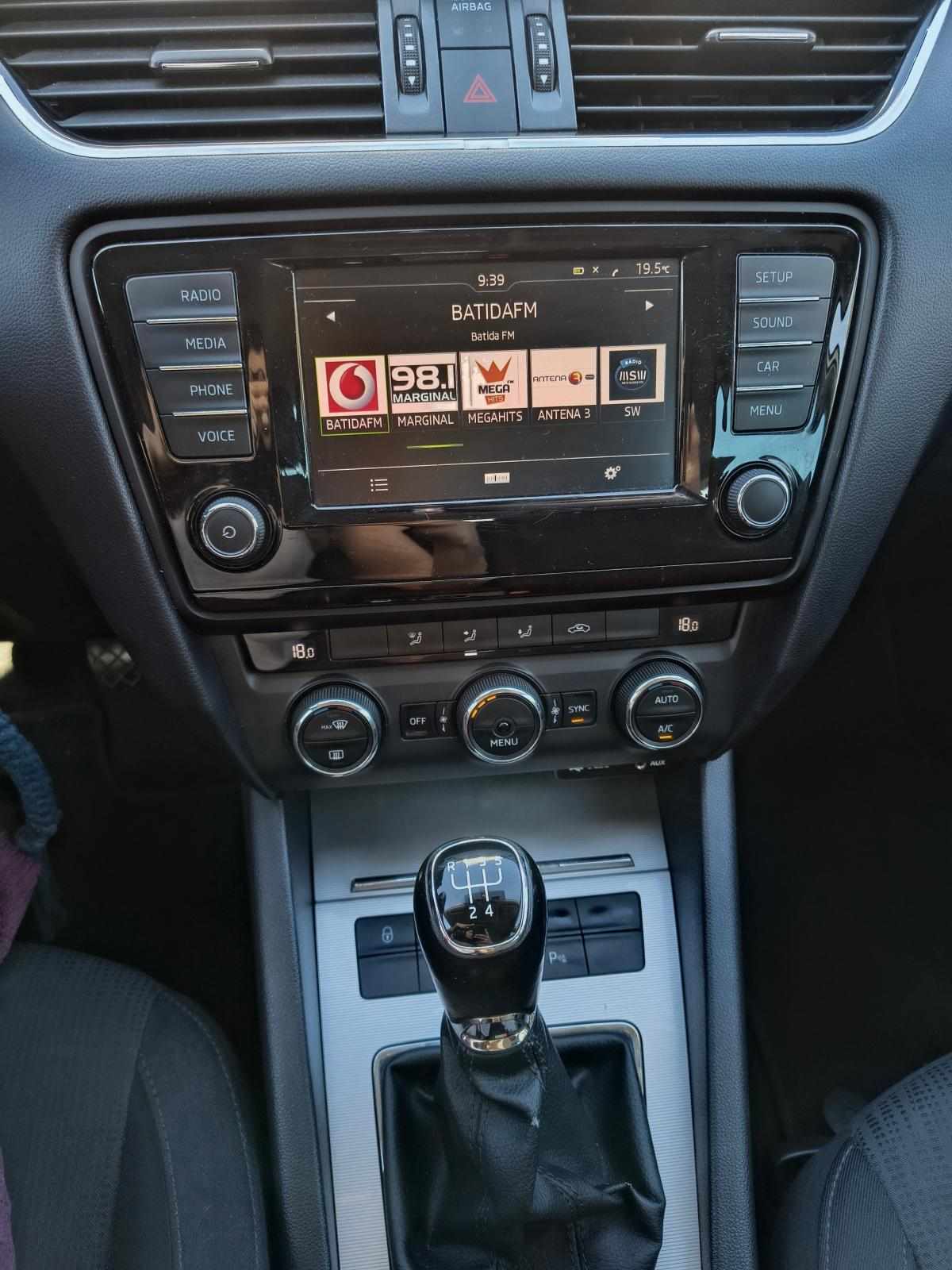 skoda-octavia-1-6-tdi-2016-diesel-1598cc