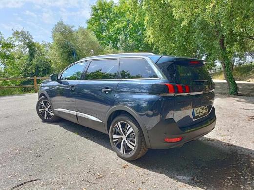peugeot-5008-1-5-bluehdi-2018-diesel-1499cc