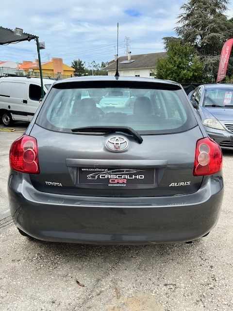 toyota-auris-1-4-vvt-i-2007-gasolina-1398cc