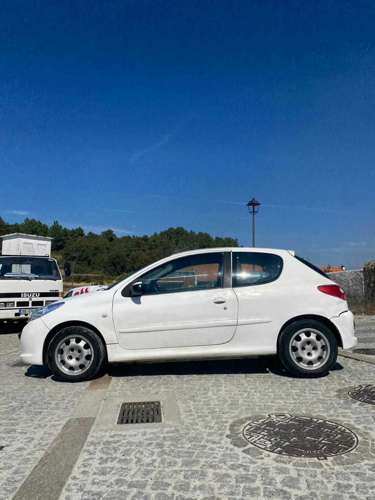 peugeot-206-1-4-68cv-2010-diesel-1398cc