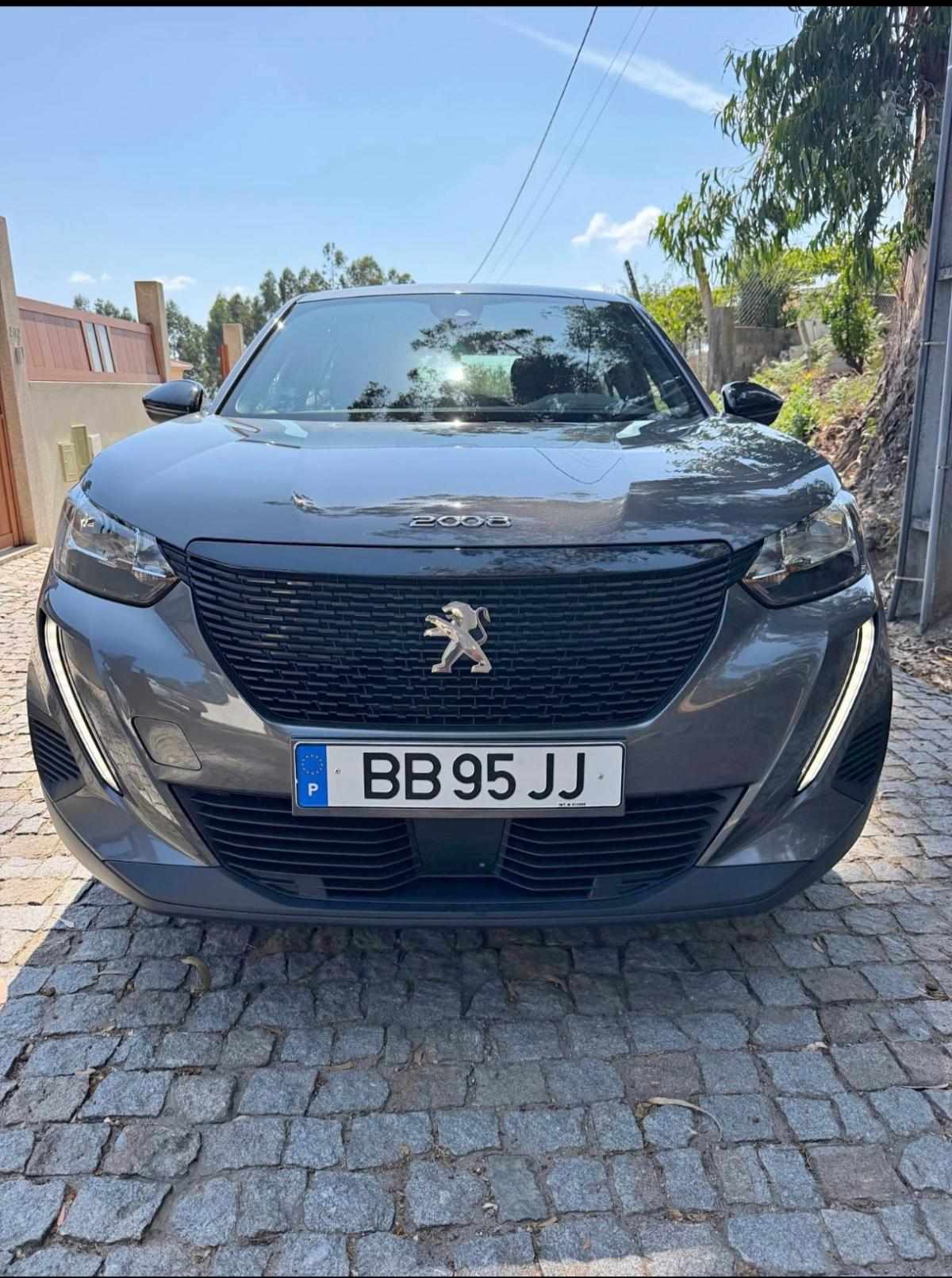 peugeot-2008-1-2-puretech-2023-gasolina-1199cc