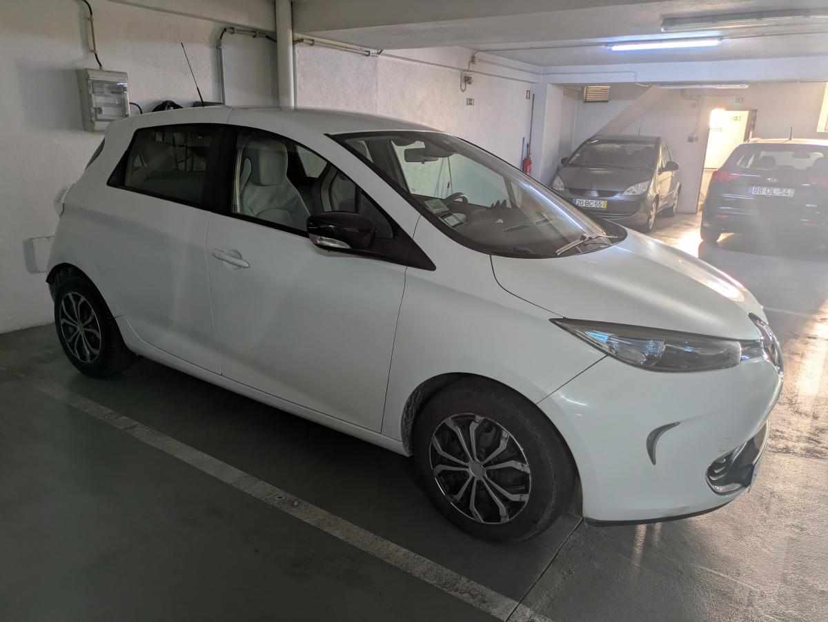 renault-zoe-q90-41-kwh-2016-eletrico