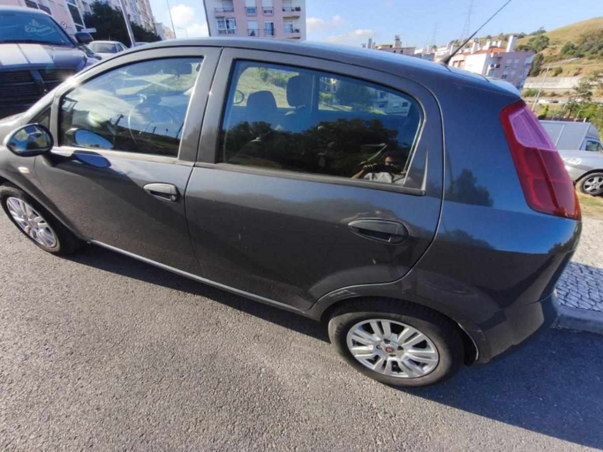 fiat-punto-1-2-ss-2016-gasolina-1242cc