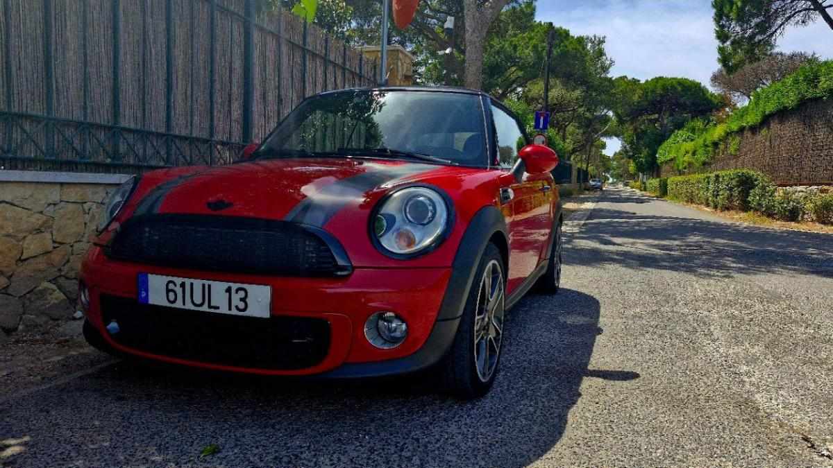 mini-cabrio-d-2-0-2011-diesel-1598cc