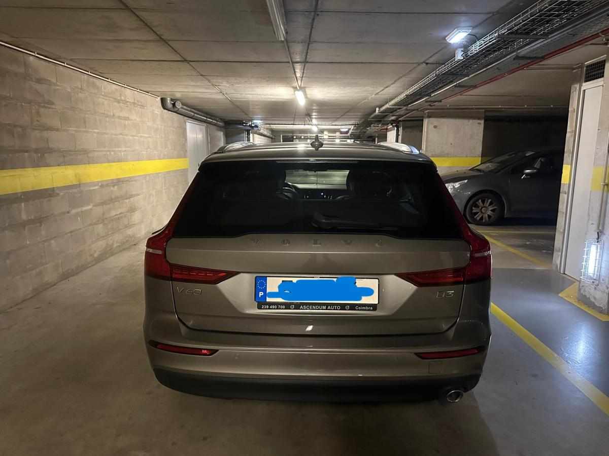 volvo-v60-2-0-d3-2019-diesel-1969cc