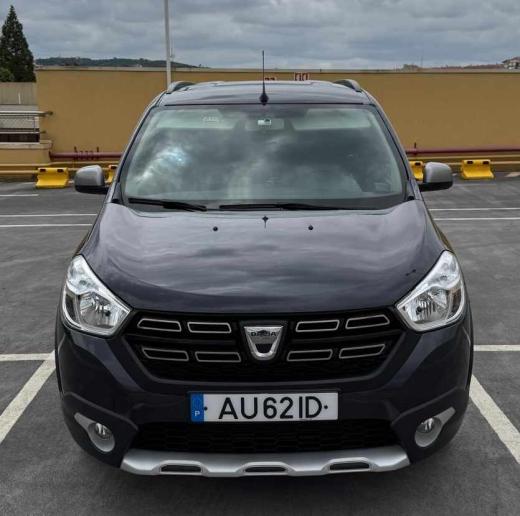 dacia-lodgy-1-5-116cv-2022-diesel-1461cc
