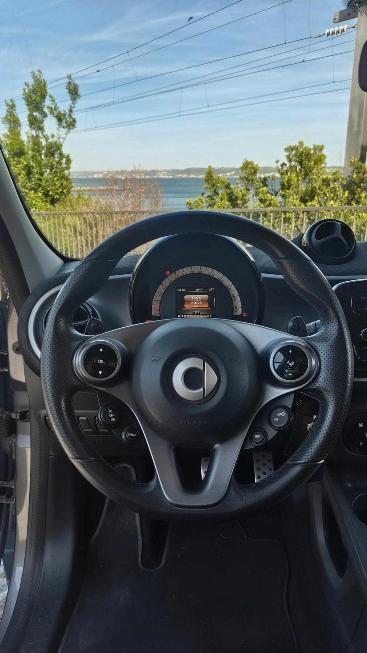 smart-forfour-0-9-2017-gasolina-898cc