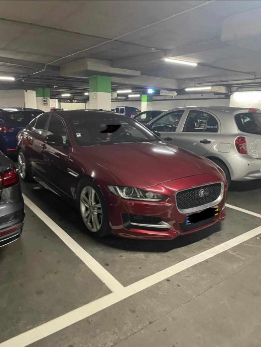 jaguar-xe-2-0-e-performance-2015-diesel-1999cc