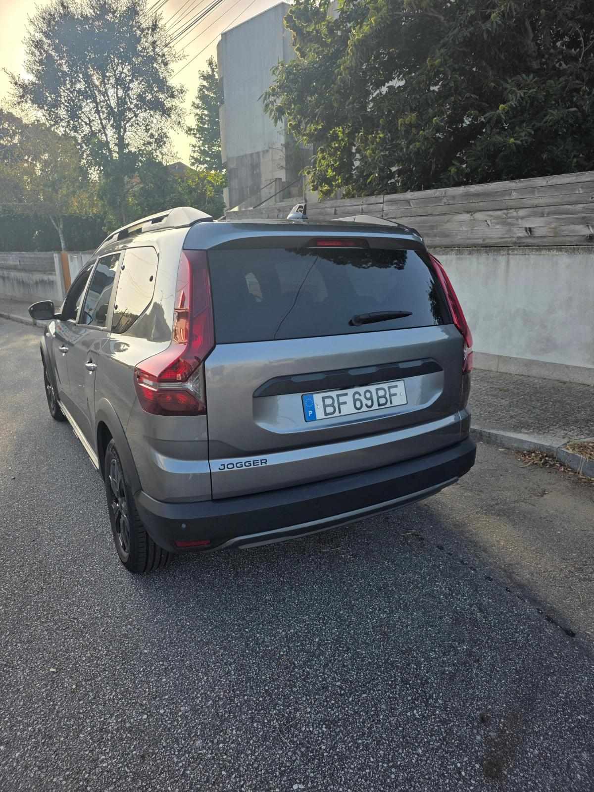 dacia-jogger-1-0-tce-eco-g-2023-gasolina-999cc