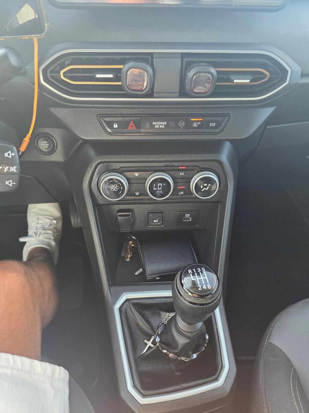 dacia-jogger-1-0-tce-eco-g-2023-gasolina-999cc