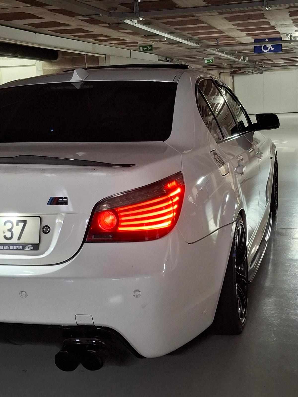 bmw-serie-5-520d-2009-diesel-1995cc