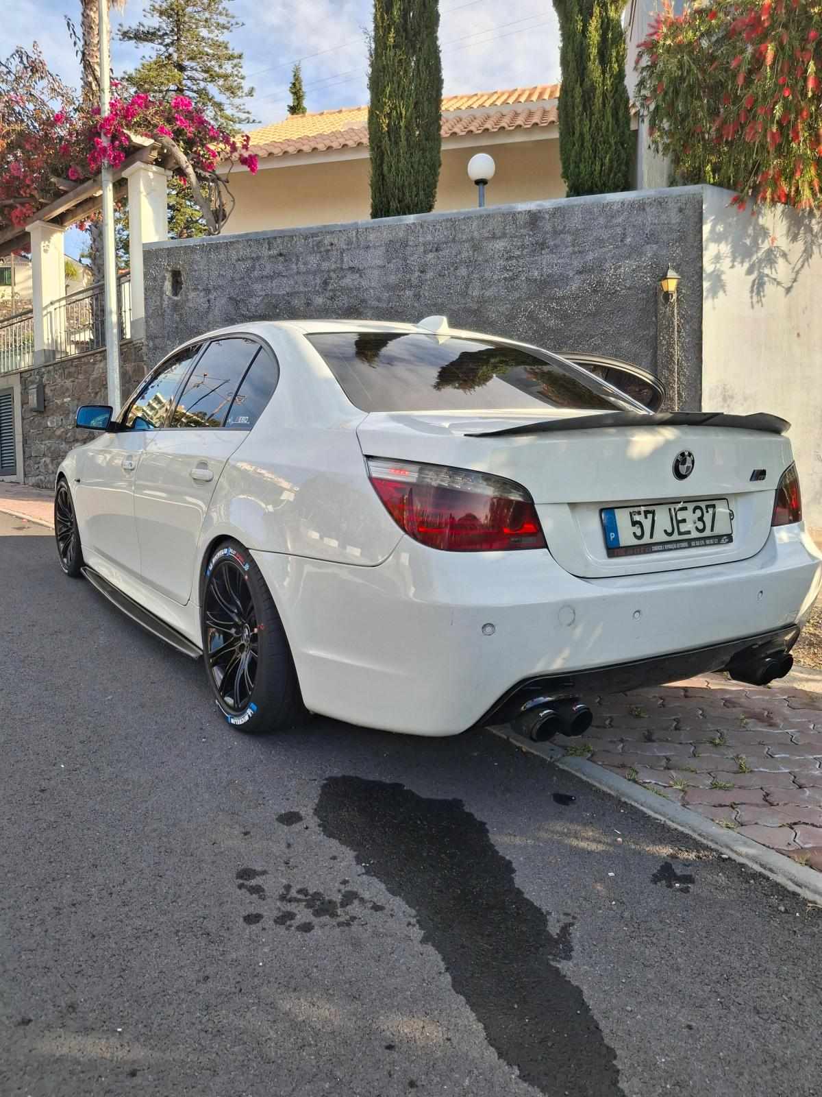 bmw-serie-5-520d-2009-diesel-1995cc