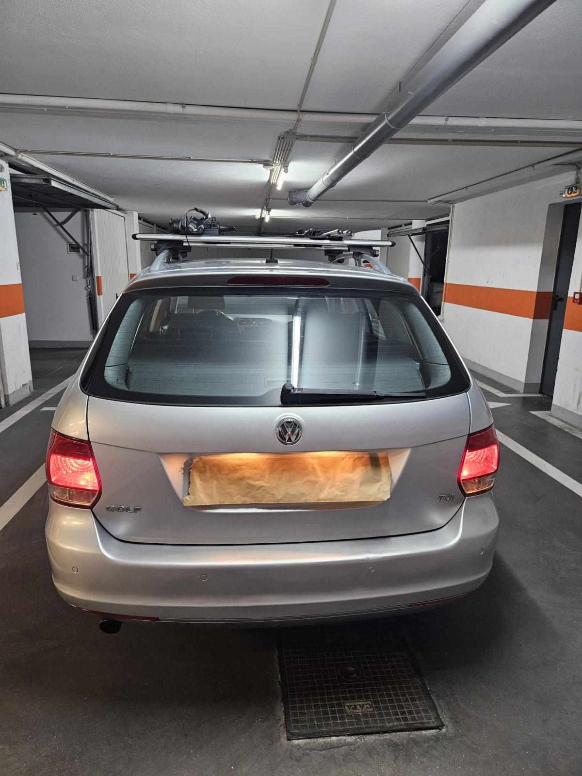 volkswagen-golf-1-6-tdi-2011-diesel-1598cc