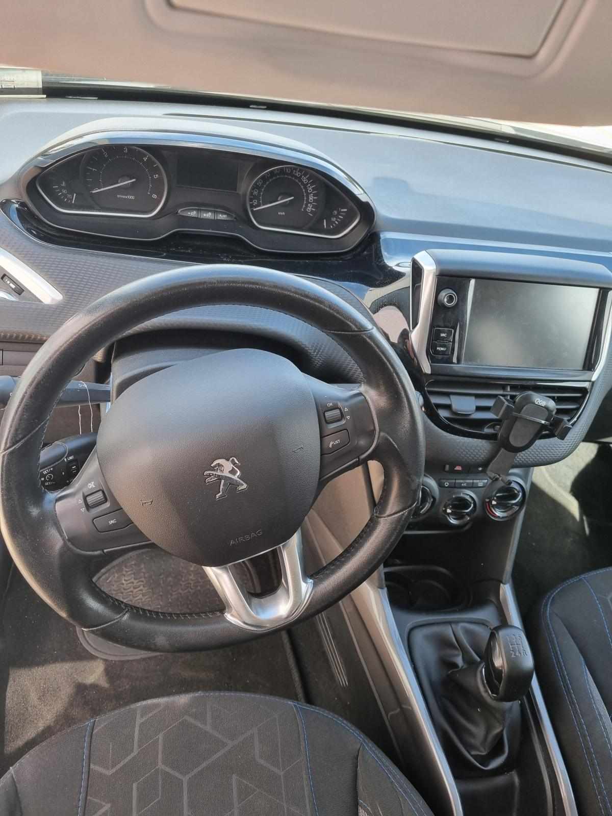 peugeot-2008-1-6-bluehdi-2018-diesel-1560cc