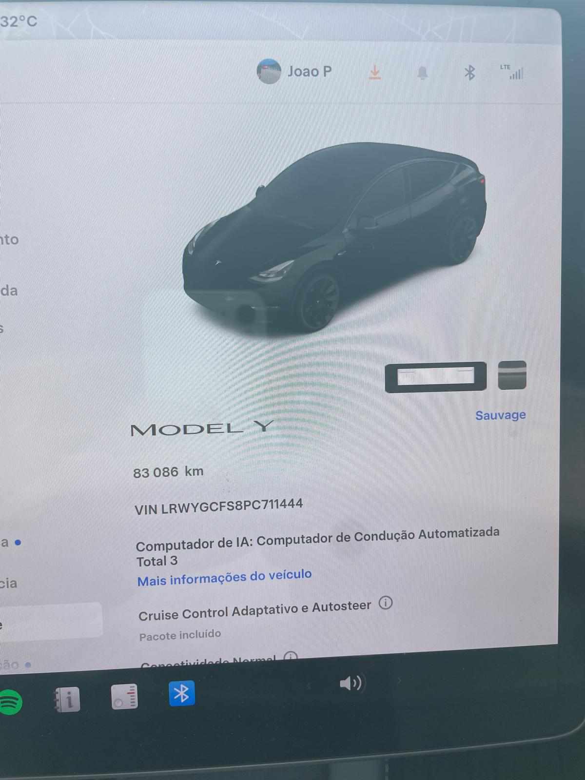 tesla-model-y-standard-range-rwd-2023-eletrico