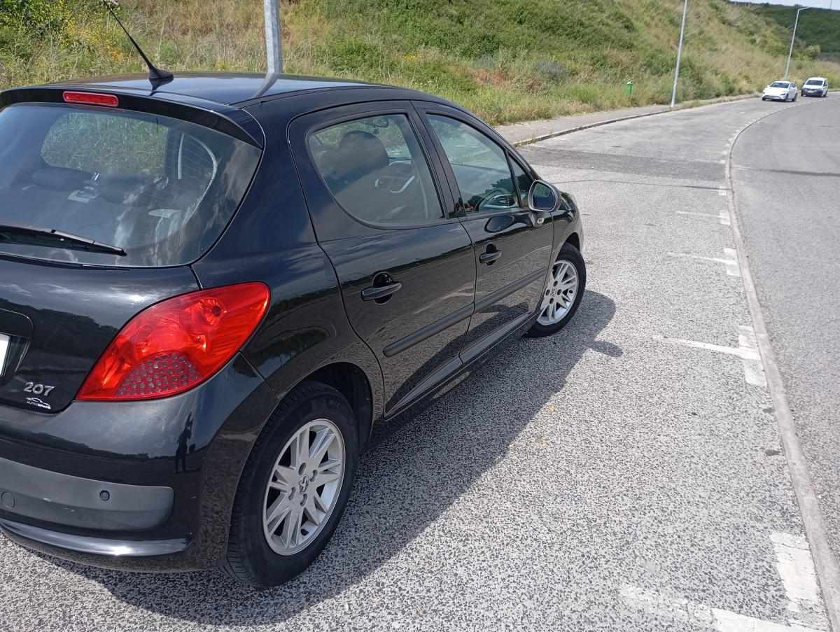 peugeot-207-1-4-hdi-2009-diesel-1398cc