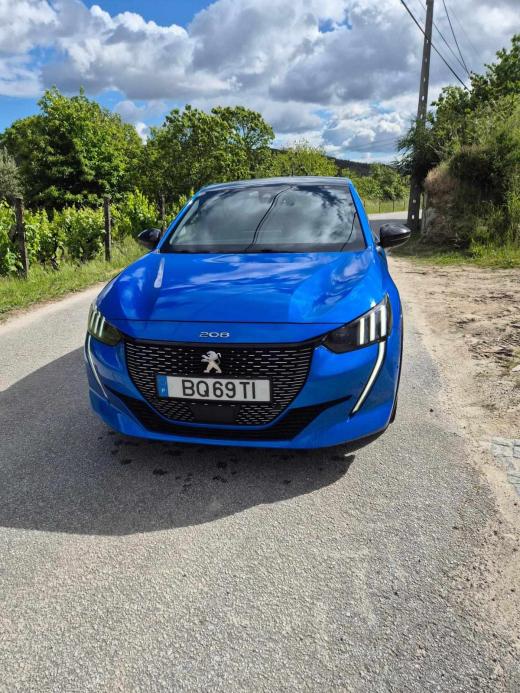 peugeot-208-1-2-puretech-2021-gasolina-1199cc
