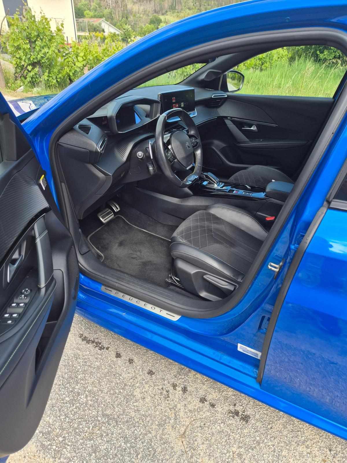 peugeot-208-1-2-puretech-2021-gasolina-1199cc